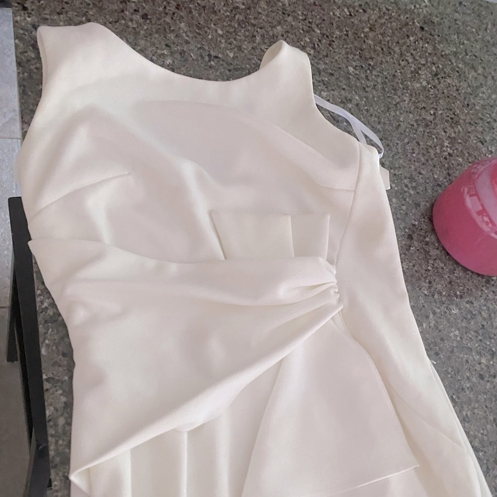 Betsy and Adam White Dress size 4Petite